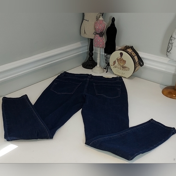 Banjara Dark Wash Sky High Skinny Distressed Jeans NWT - Picture 8 of 9